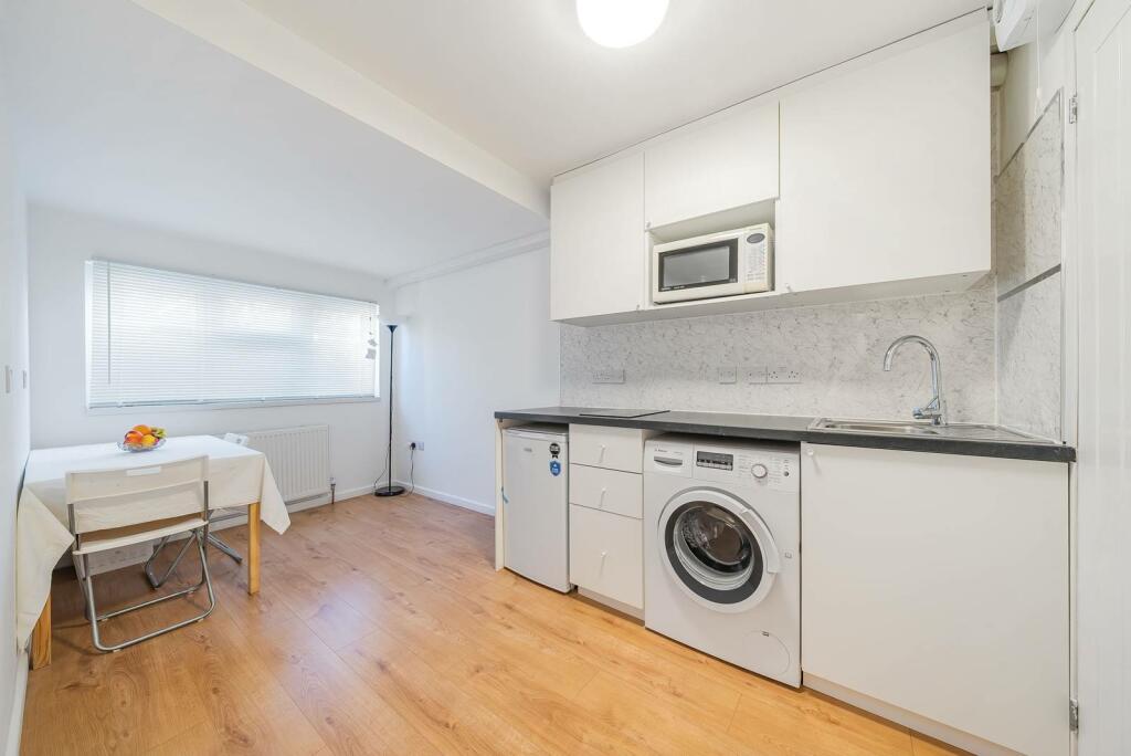 Additional property image - Belgrave Walk, Mitcham, CR4