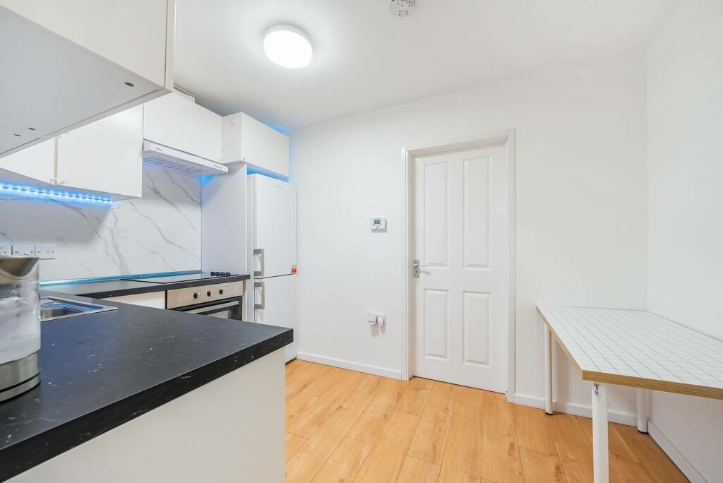 Additional property image - Belgrave Walk, Mitcham, CR4