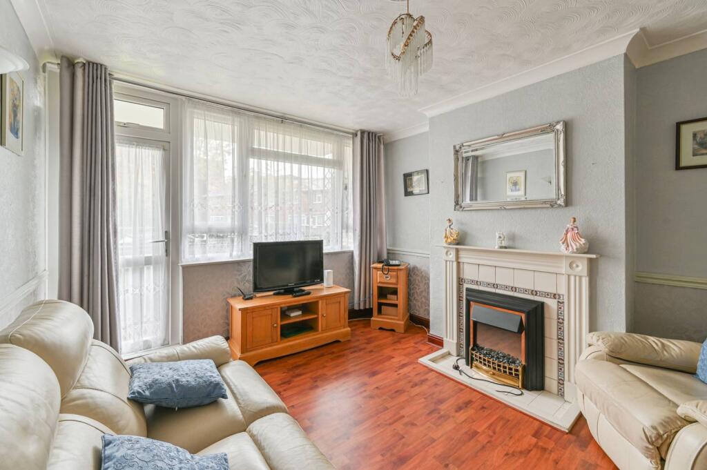 Main image of property: Strathdon Drive, Earlsfield, London, SW17
