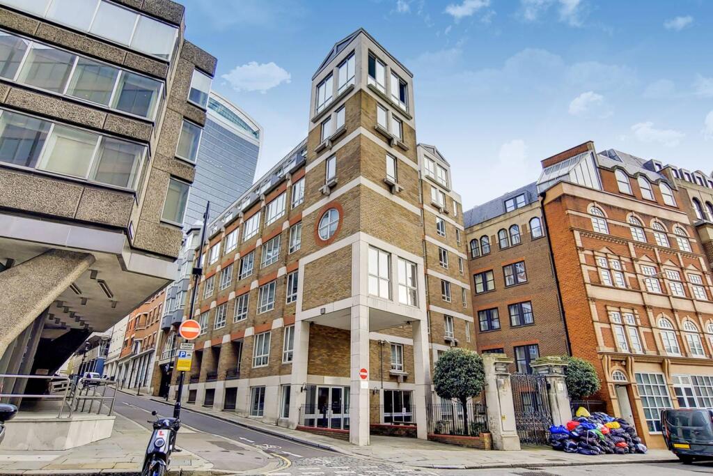 Main image of property: Monument Street, City, London, EC3R