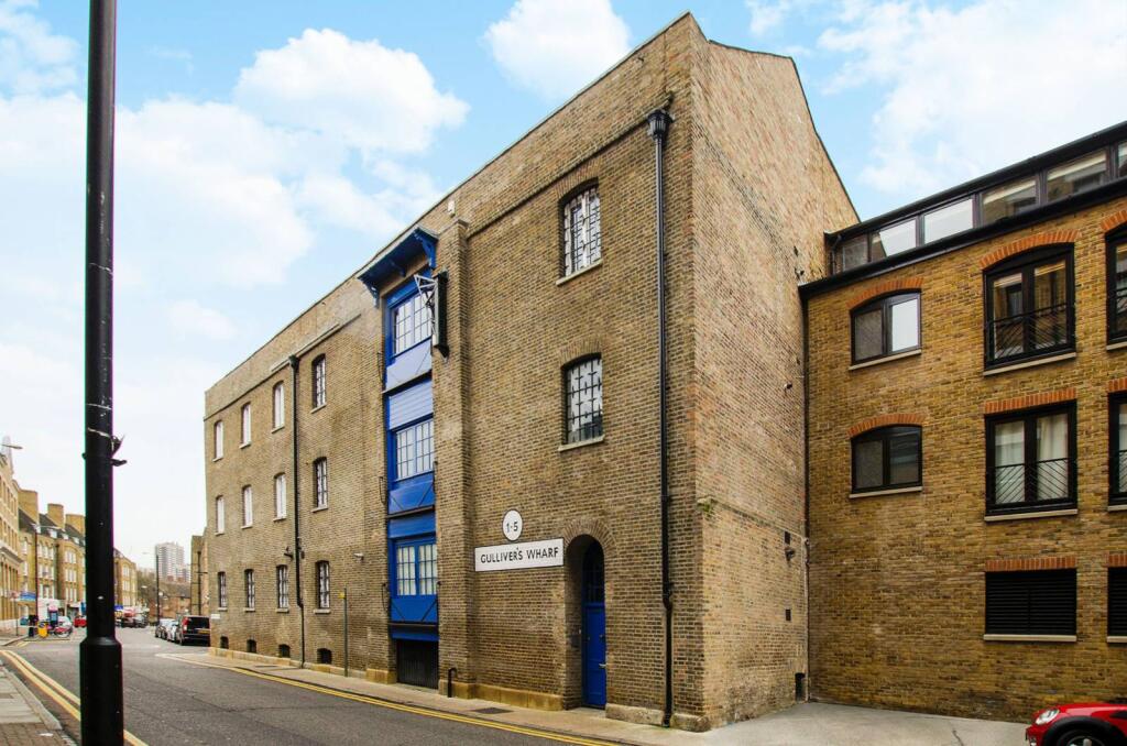 Main image of property: Gullivers Wharf, Wapping, London, E1W