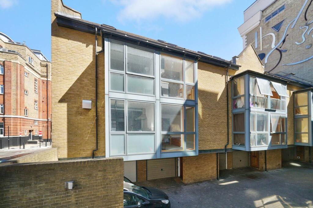 Main image of property: Fairclough Street, Aldgate, London, E1