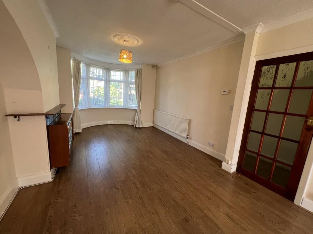 Terraced to rent on Longfellow Road, Coventry, CV2