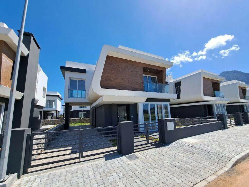 3 bedroom detached house for sale in Karsiyaka, Girne, Northern Cyprus