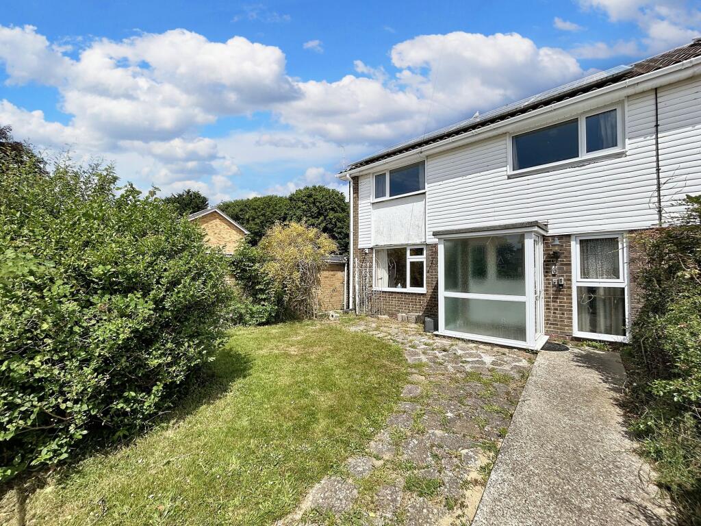 3 bedroom end of terrace house
