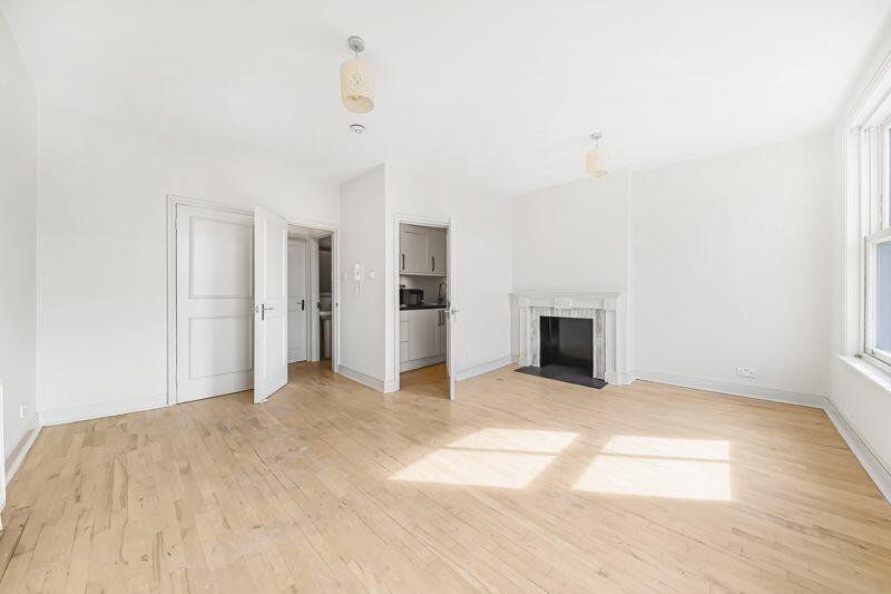 Main image of property: Bullen Street, London, SW11