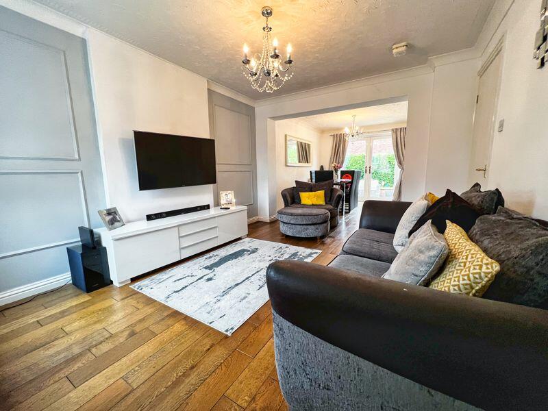 Additional property image - 18 Rhodfa Ceirios, Pen-Y-Fai, Bridgend, CF31 4GG