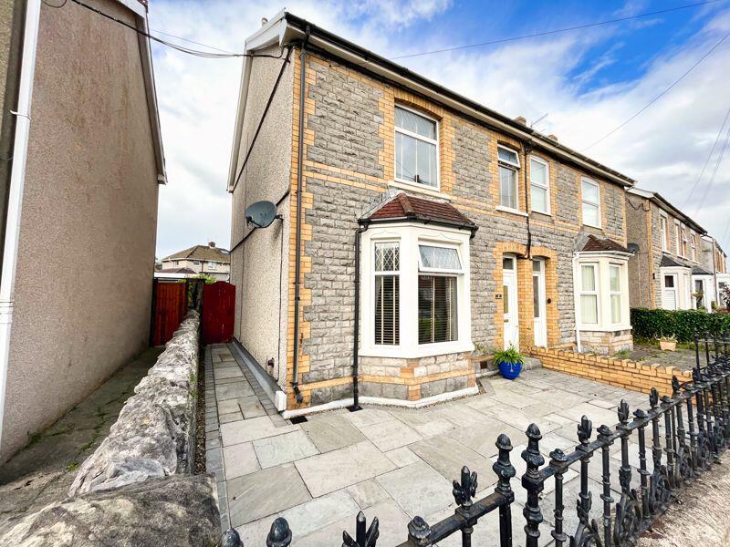 4 bedroom semidetached house for sale in 10 Curwen Terrace, North