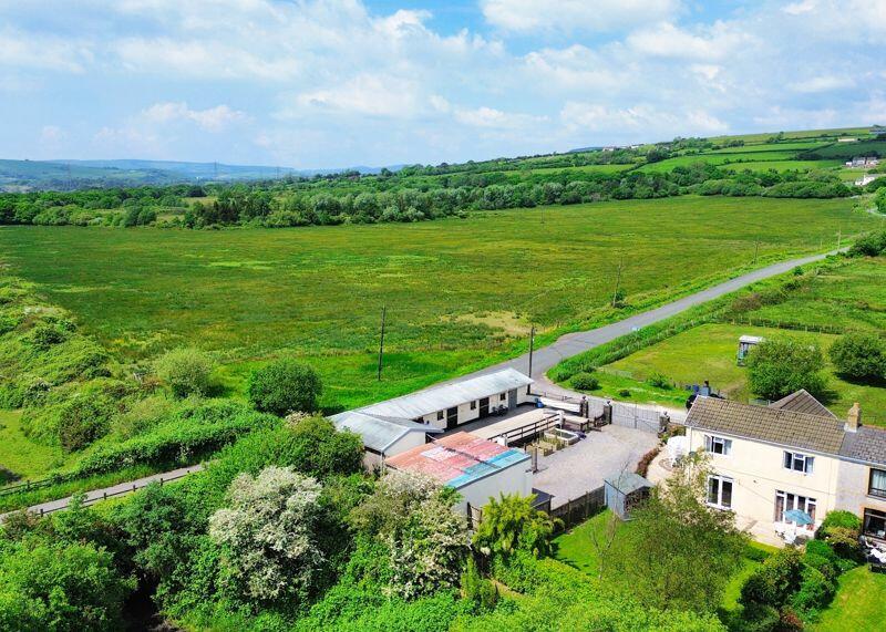 3 bedroom end of terrace house for sale in 1 Perrington Villas, Pant