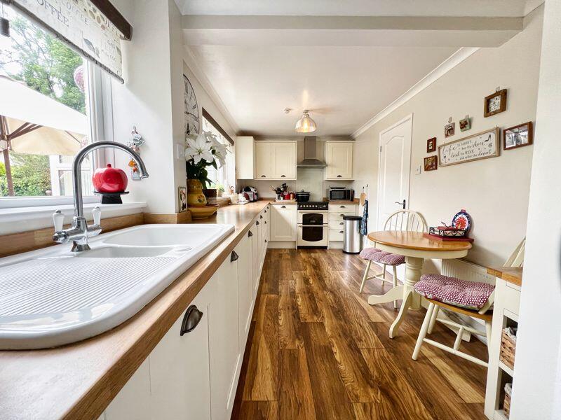 Additional property image - 61 Darren View, Maesteg, Bridgend, CF34 9SG