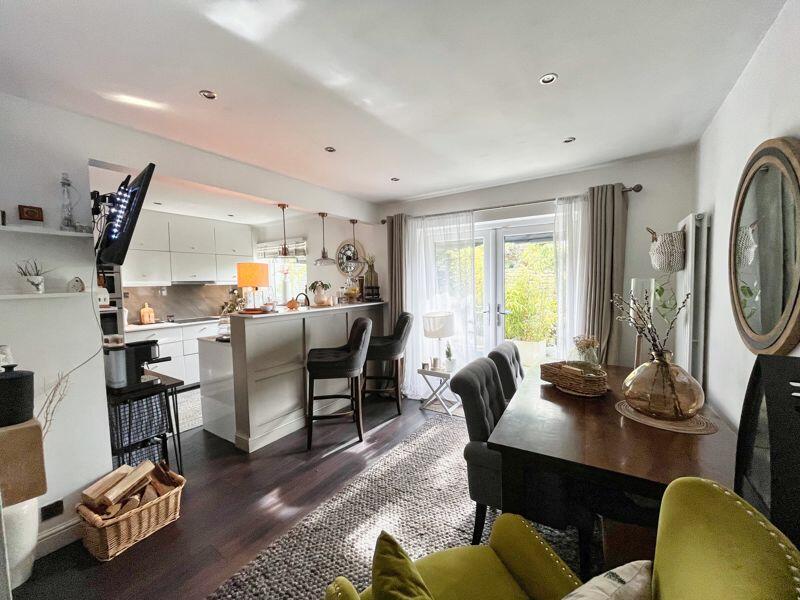 Additional property image - 25 Glen View, Litchard, Bridgend, CF31 1QU