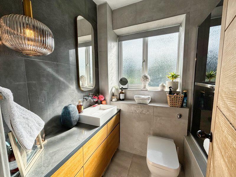 Additional property image - 25 Glen View, Litchard, Bridgend, CF31 1QU
