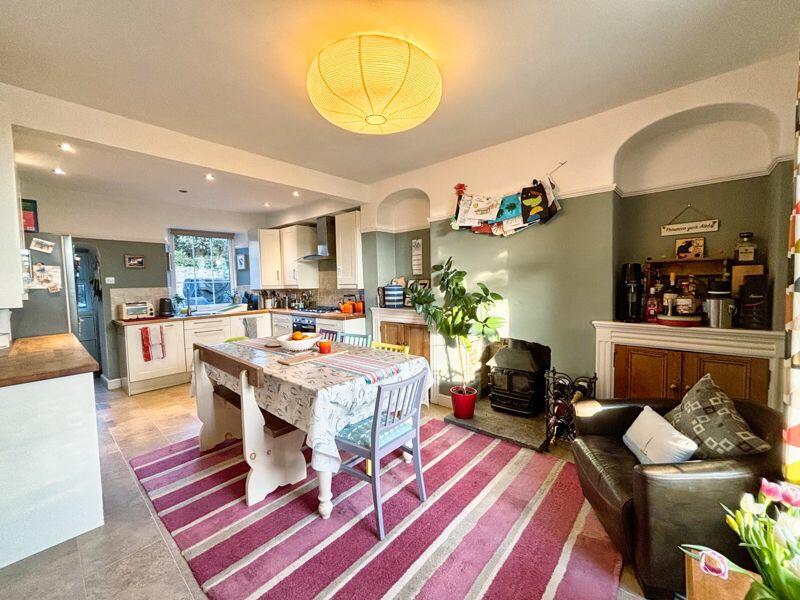 Additional property image - 6 Pentwyn Road, Pencoed, Bridgend, CF35 6SB