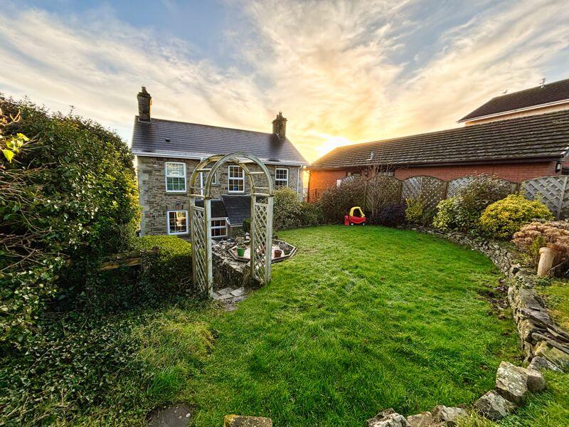 Additional property image - 6 Pentwyn Road, Pencoed, Bridgend, CF35 6SB