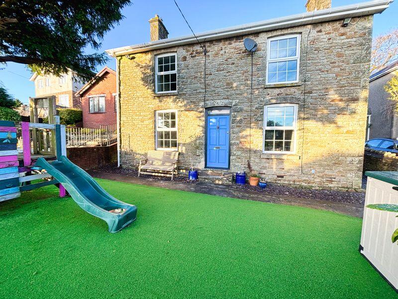 Additional property image - 6 Pentwyn Road, Pencoed, Bridgend, CF35 6SB