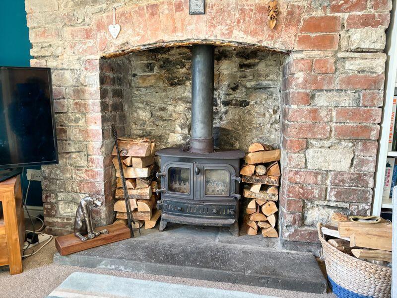 Additional property image - 6 Pentwyn Road, Pencoed, Bridgend, CF35 6SB