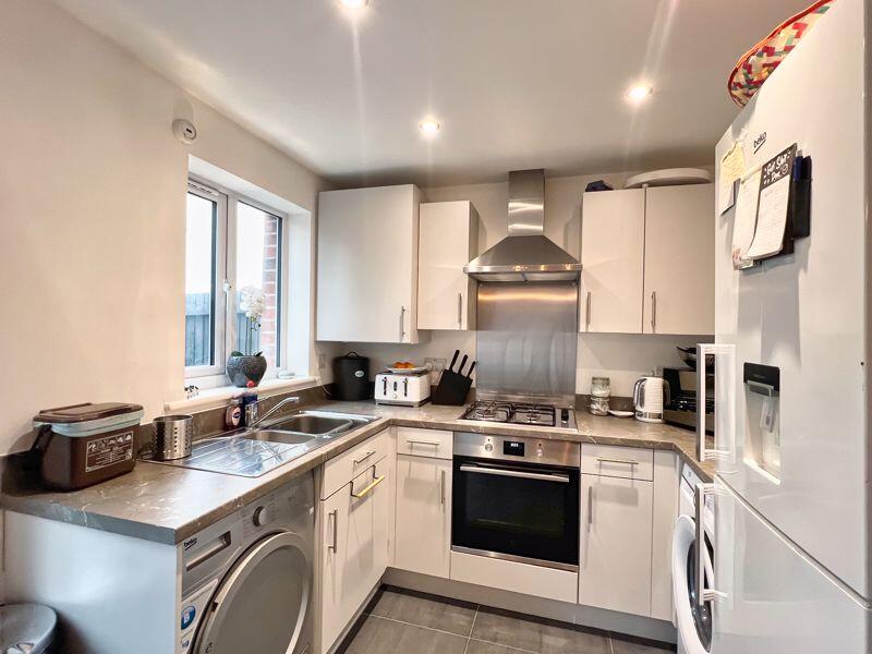 Additional property image - 75 Rhodfa Bryn Castell Cefn Glas Bridgend CF31 4PB