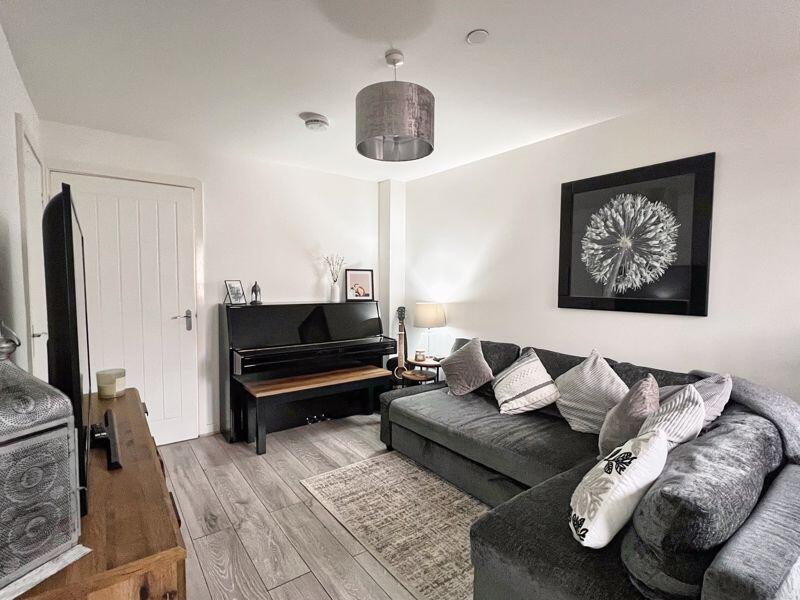Additional property image - 75 Rhodfa Bryn Castell Cefn Glas Bridgend CF31 4PB