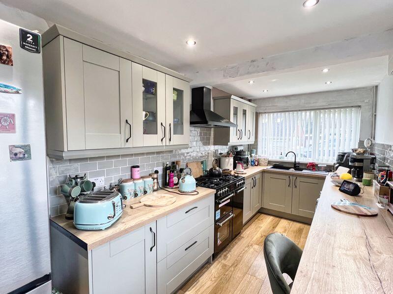 Additional property image - 40 Bryn Rhedyn, Bridgend CF35 6TL