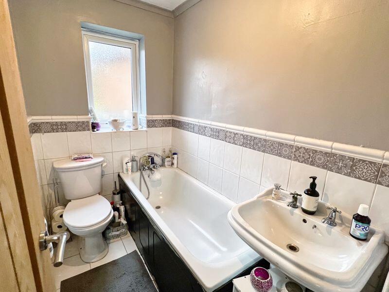 Additional property image - 40 Bryn Rhedyn, Bridgend CF35 6TL