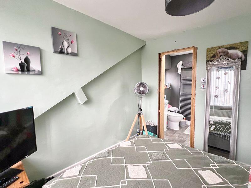 Additional property image - 40 Bryn Rhedyn, Bridgend CF35 6TL