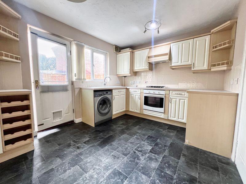 Additional property image - 5, Llys Eglwys, Bridgend, CF31 5DT