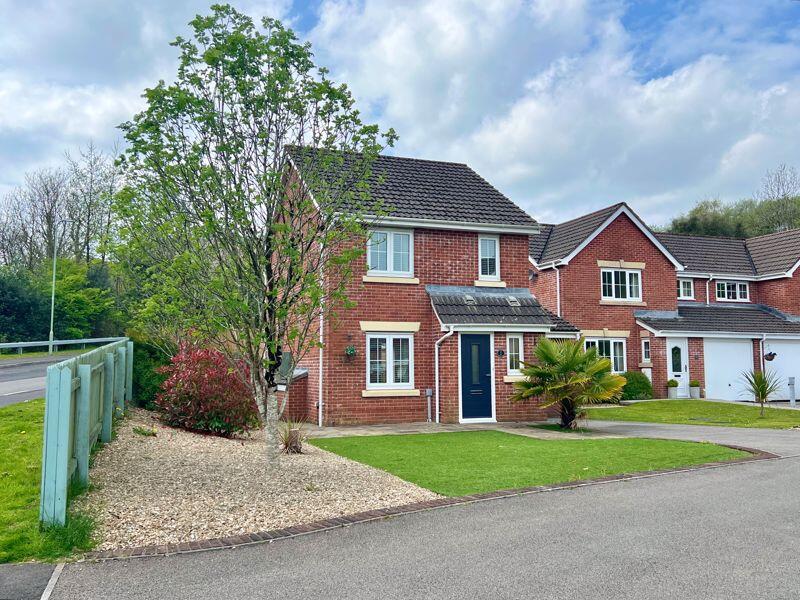 Main image of property: 1 Cwm Felin, Blackmill, BridgendCF35 6EJ