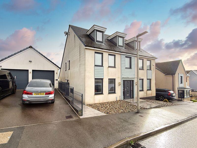 Main image of property: 29 Channel View, Ogmore By Sea, Bridgend CF32 0QB