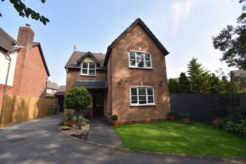 4 bedroom detached house for sale in 20 Dol Nant Dderwen, Broadlands