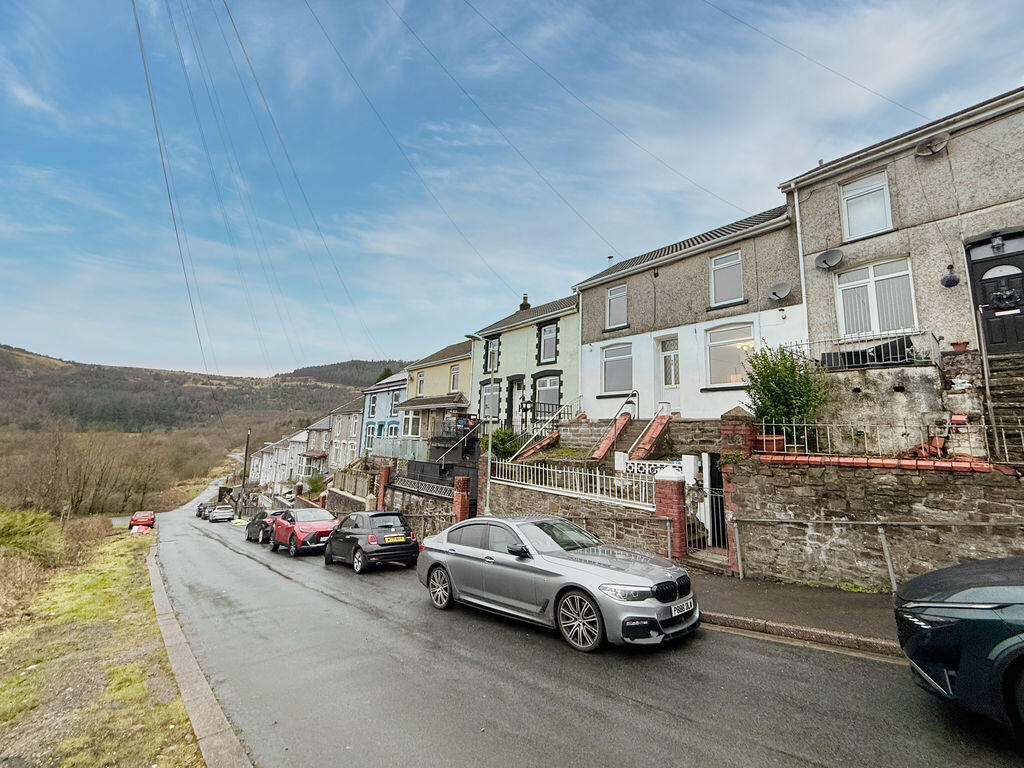 Main image of property: 31 Pwllcarn Terrace, Blaengarw, Bridgend, CF32 8AS