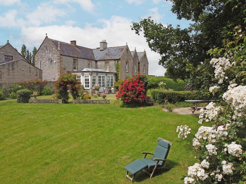 Main image of property: Bineham Court, Knole