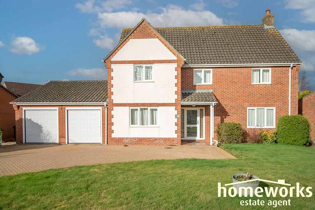 4 bedroom detached house for sale in Greenfields Road, Dereham, Norfolk