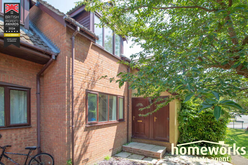 Main image of property: Rayners Way,Mattishall,Dereham,NR20 3NQ