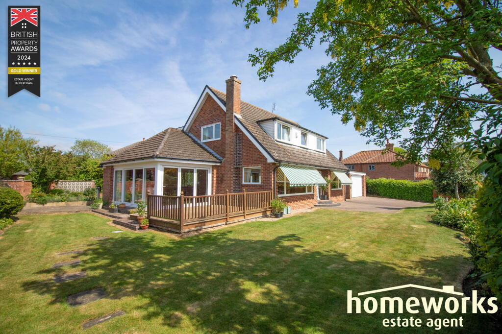 Main image of property: South Green, Mattishall, Dereham, NR20 3JT