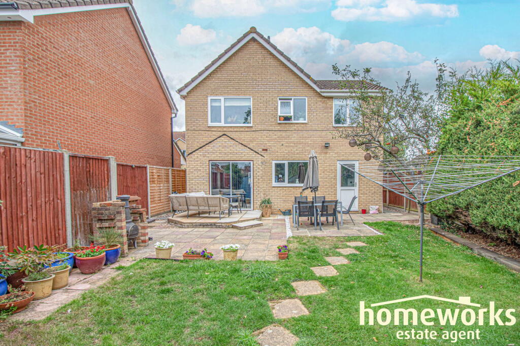 Main image of property: Primrose Close,Scarning,Dereham,NR19 2UG