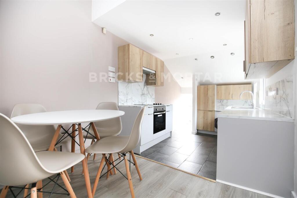 Main image of property: (£146pppw) Sackville Road, Heaton,Newcastle Upon Tyne, NE6