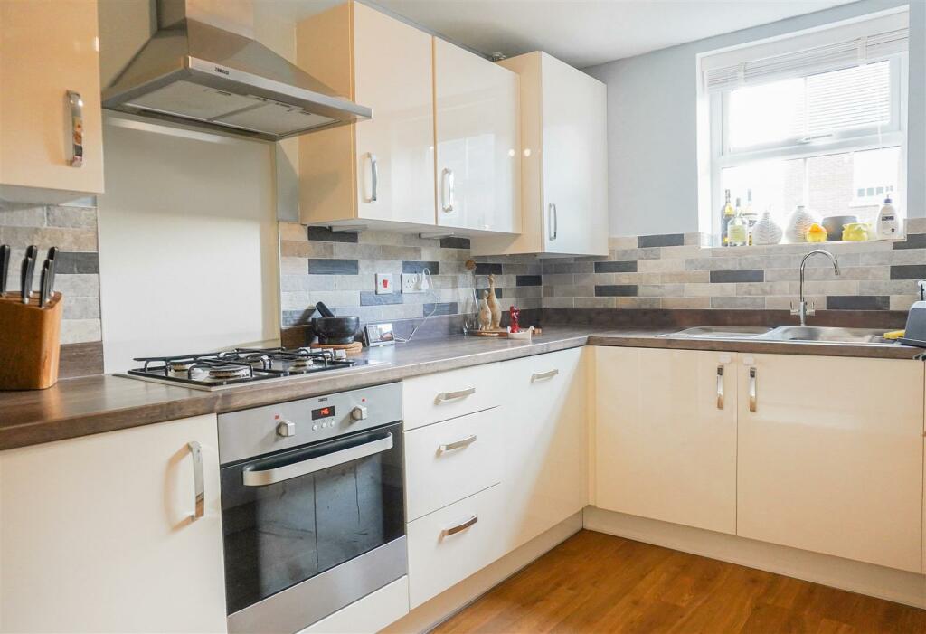 Additional property image - Keepers Meadow, Long Itchington, Southam