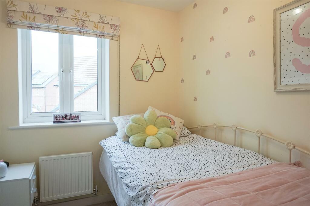 Additional property image - Macaulay Road, Bishops Itchington, Southam