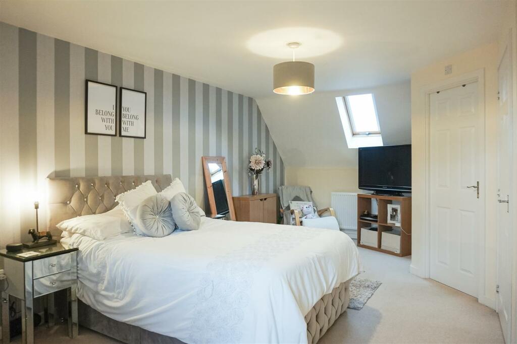 Additional property image - Macaulay Road, Bishops Itchington, Southam