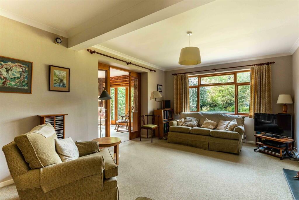 Additional property image - Glebelands, Vicarage Lane, Priors Marston