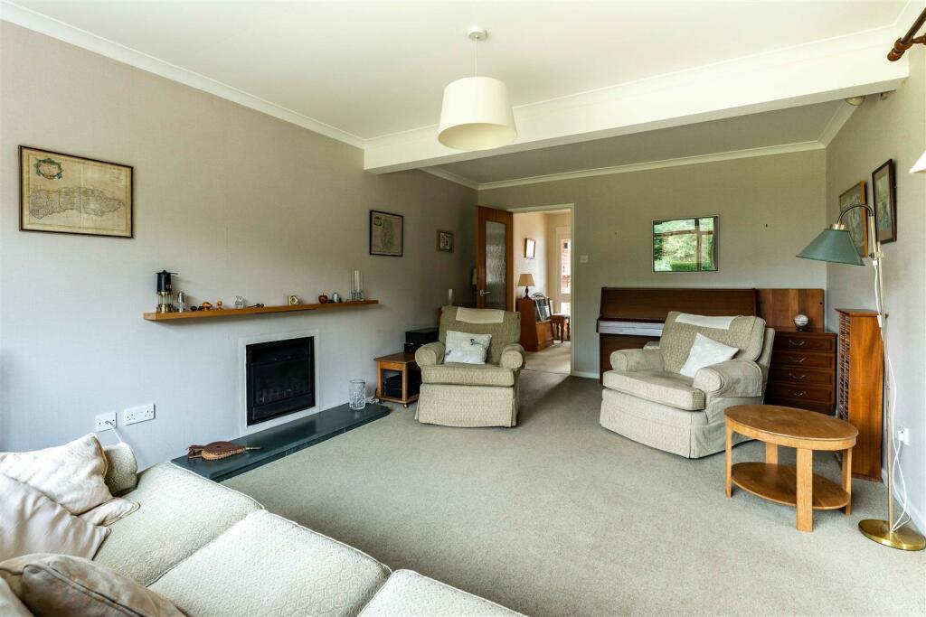 Additional property image - Glebelands, Vicarage Lane, Priors Marston