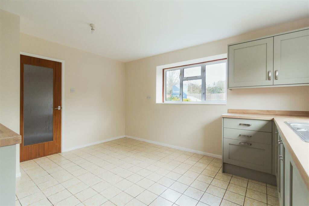Additional property image - Glebelands, Vicarage Lane, Priors Marston