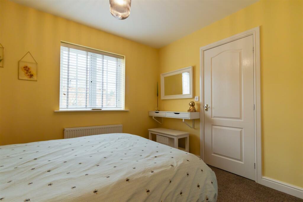 Additional property image - Long Hassocks, Rugby