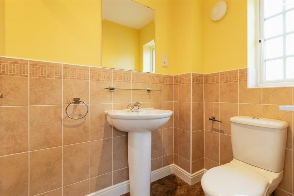 Additional property image - Long Hassocks, Rugby
