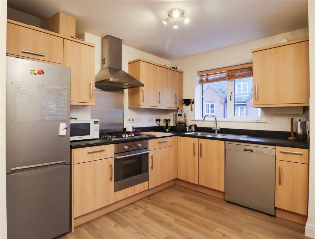Additional property image - Manders Croft, Southam