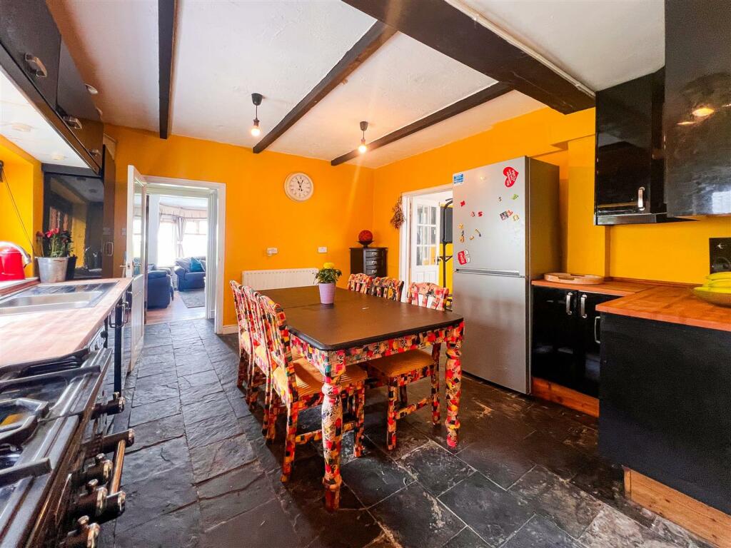 Additional property image - The Poplars, Napton, Southam