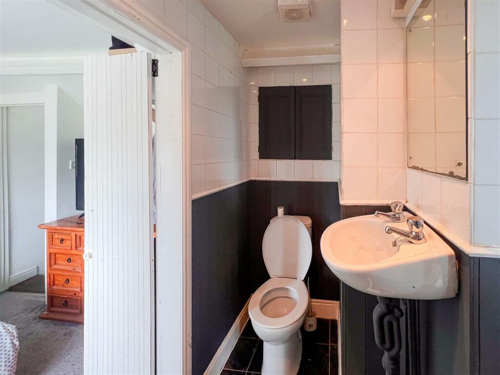 Additional property image - The Poplars, Napton, Southam