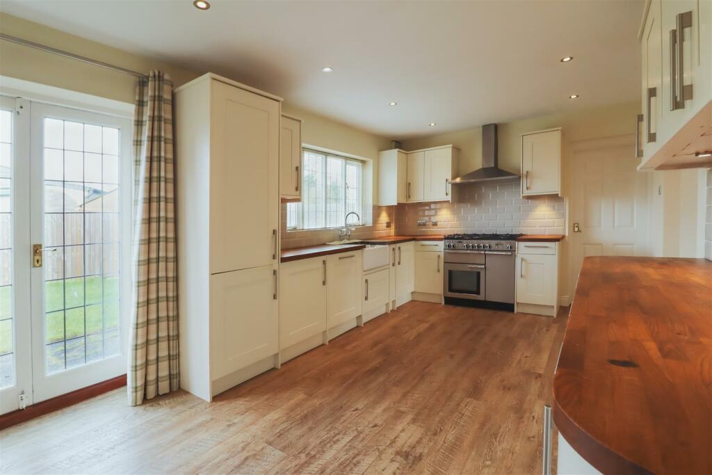 Additional property image - Turvins Meadow, Priors Marston, Southam