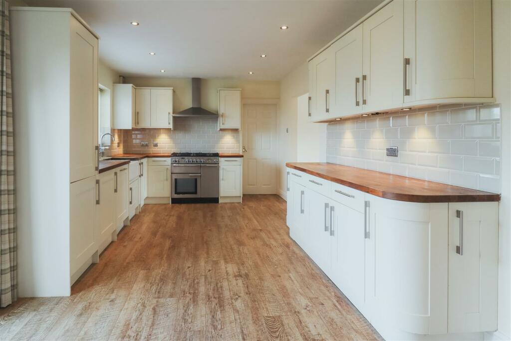 Additional property image - Turvins Meadow, Priors Marston, Southam