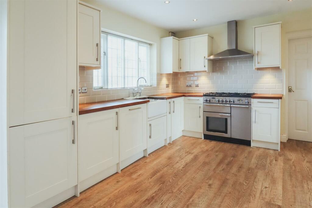 Additional property image - Turvins Meadow, Priors Marston, Southam